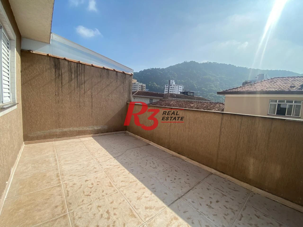 Village com 3 dormitórios à venda, 125 m² por R$ 789.000,00 - Marapé - Santos/SP