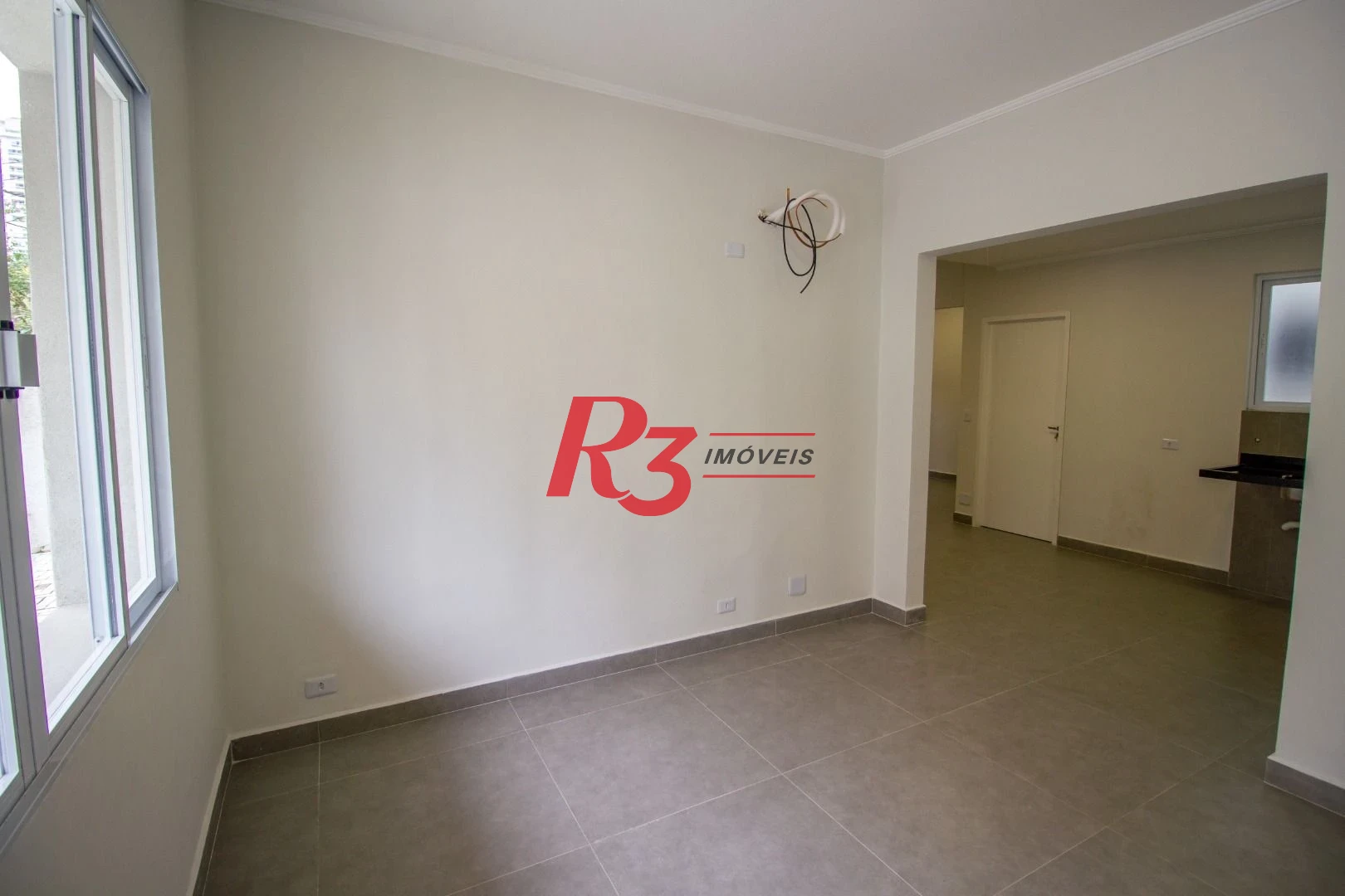 Apartamento com 2 dormitórios para alugar, 78 m² por R$ 493,97/mês - Boqueirão - Santos/SP