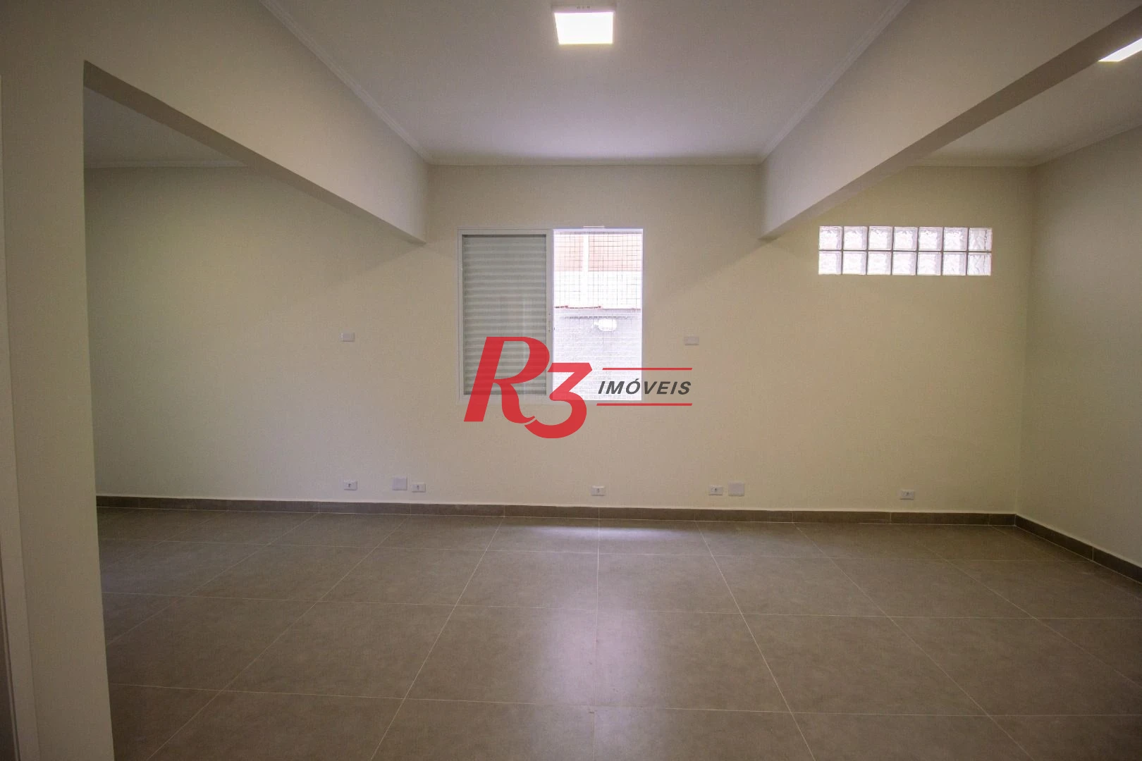 Apartamento com 2 dormitórios para alugar, 78 m² por R$ 493,97/mês - Boqueirão - Santos/SP