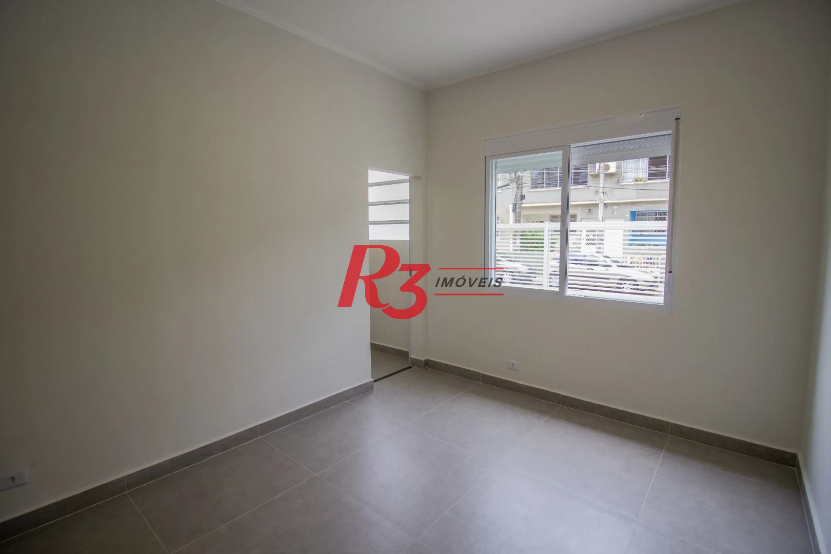 Apartamento com 2 dormitórios para alugar, 78 m² por R$ 493,97/mês - Boqueirão - Santos/SP
