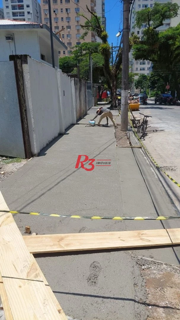 Terreno para alugar, 654 m² por R$ 10.998,74/mês - Centro - Guarujá/SP