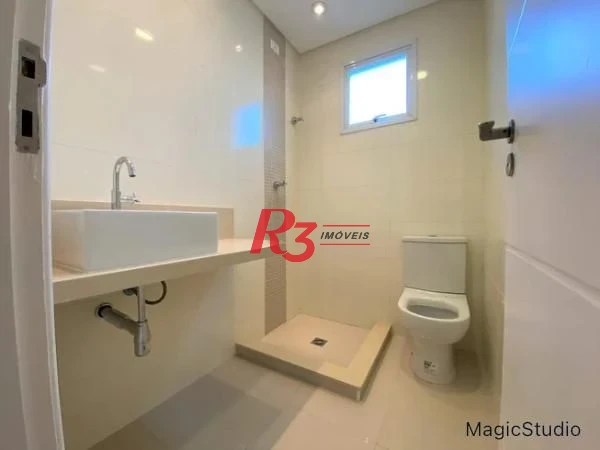 Casa com 3 dormitórios à venda, 150 m² por R$ 1.090.000,00 - Boqueirão - Santos/SP