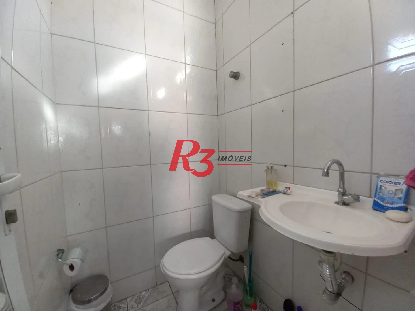 Sobrado com 3 dormitórios à venda, 261 m² por R$ 1.800.000,00 - Vila Matias - Santos/SP
