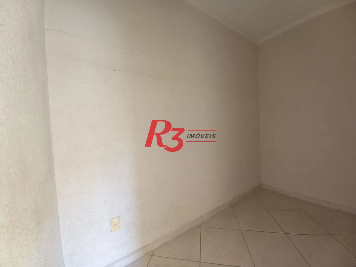 Sobrado com 3 dormitórios à venda, 261 m² por R$ 1.800.000,00 - Vila Matias - Santos/SP