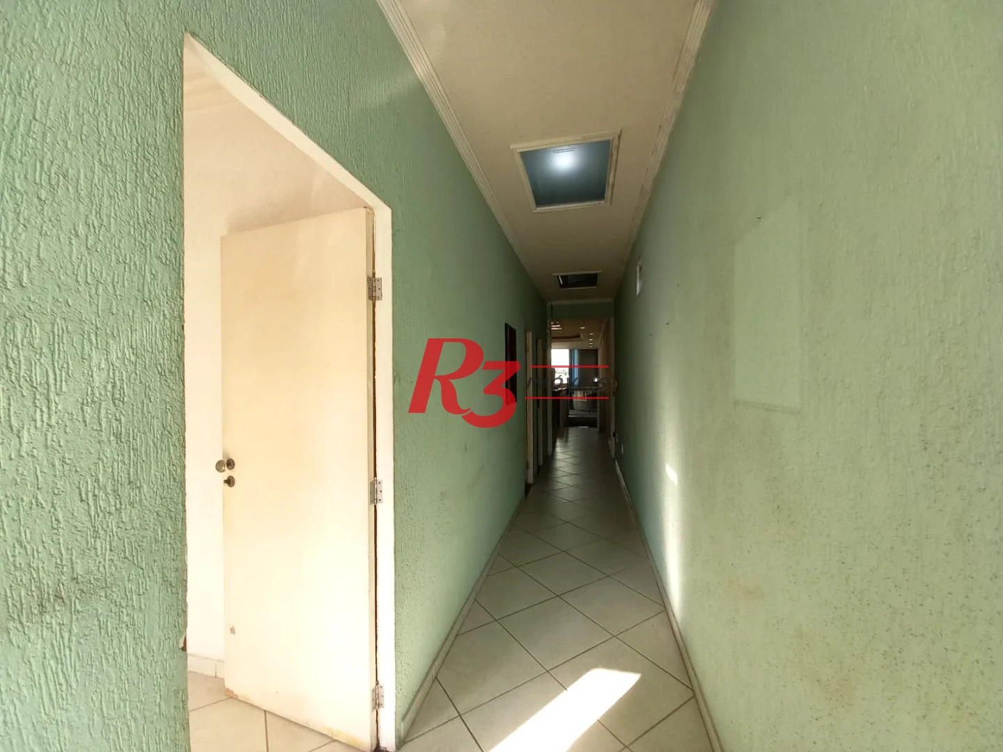 Sobrado com 3 dormitórios à venda, 261 m² por R$ 1.800.000,00 - Vila Matias - Santos/SP