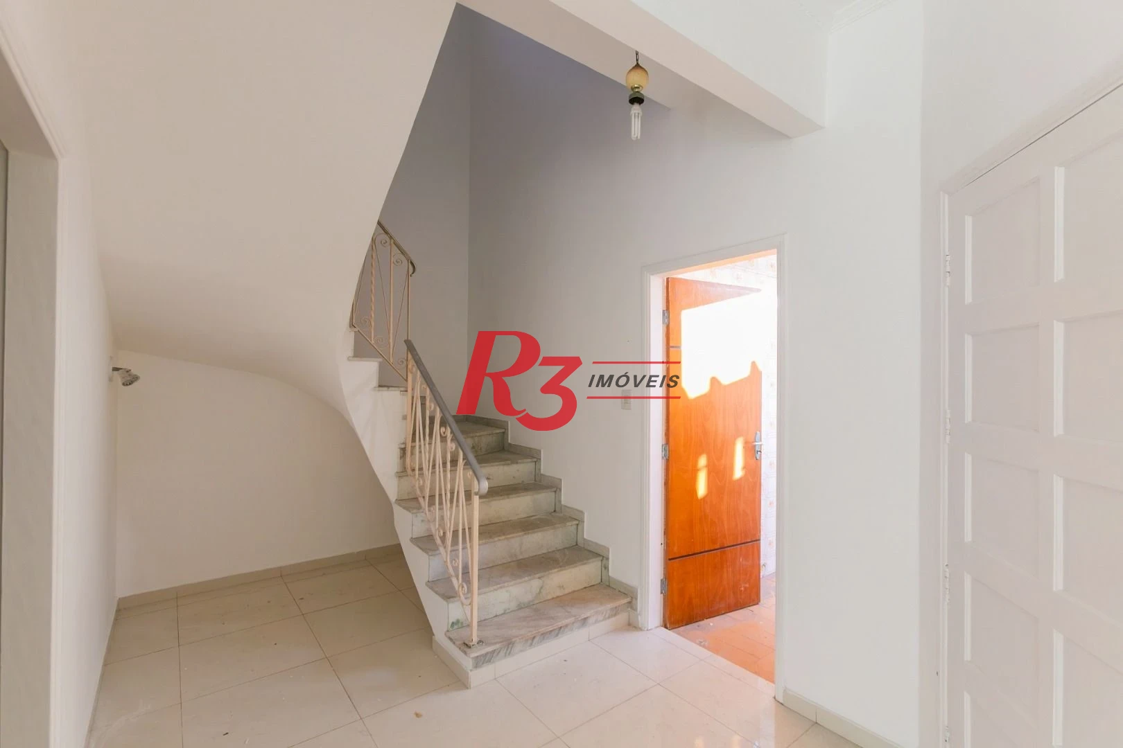 Sobrado com 3 dormitórios, 157 m² - venda por R$ 1.390.000,00 ou aluguel por R$ 4.890,00/mês - Aparecida - Santos/SP