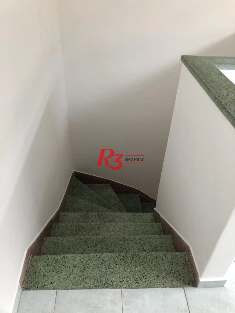 Apartamento com 2 dormitórios à venda, 66 m² por R$ 314.000,00 - Vila Valença - São Vicente/SP