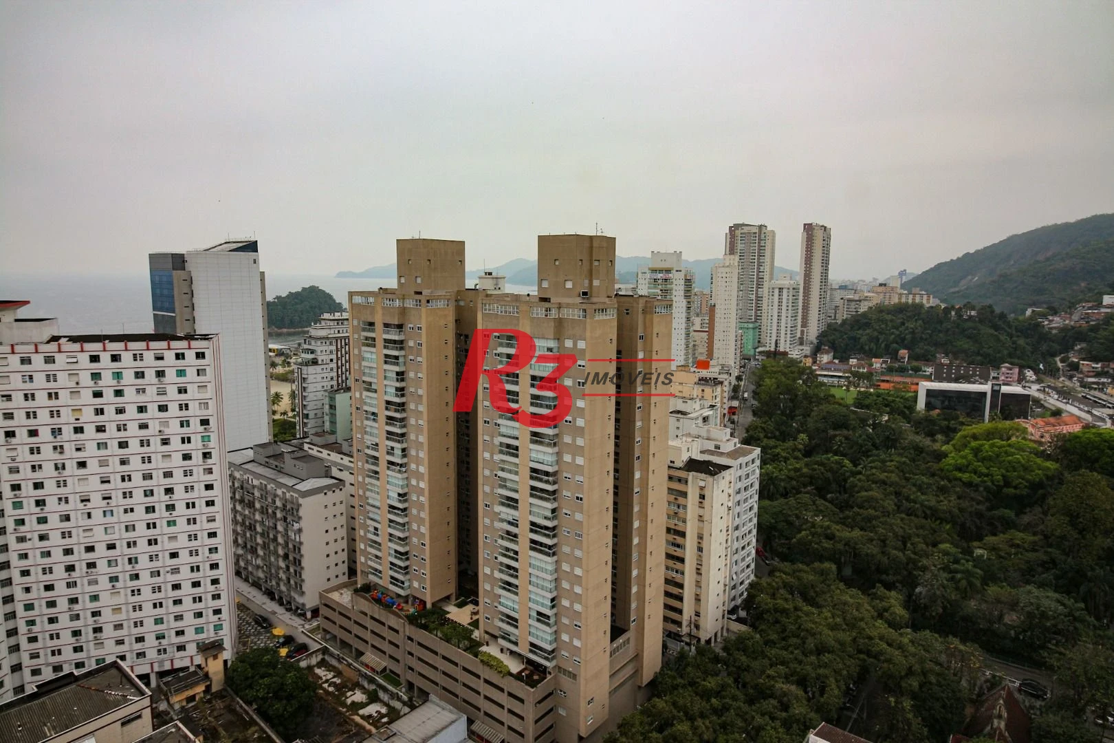 Cobertura com 3 dormitórios à venda, 160 m² por R$ 2.900.000,00 - José Menino - Santos/SP