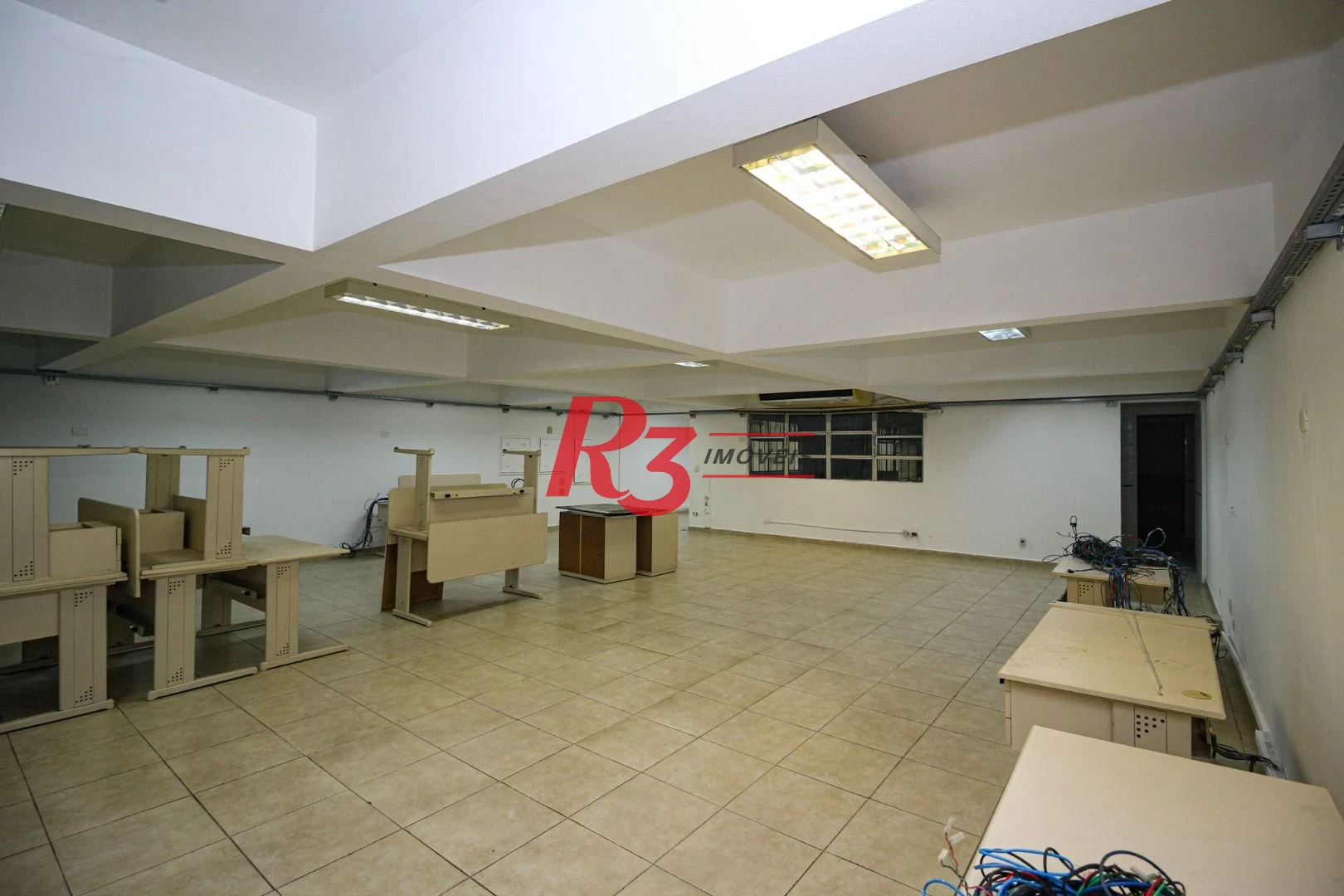Sala para alugar, 92 m² por R$ 5.000,00/mês - Centro - Santos/SP
