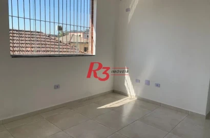 Casa com 2 dormitórios à venda, 72 m² por R$ 320.000,00 - Chico de Paula - Santos/SP