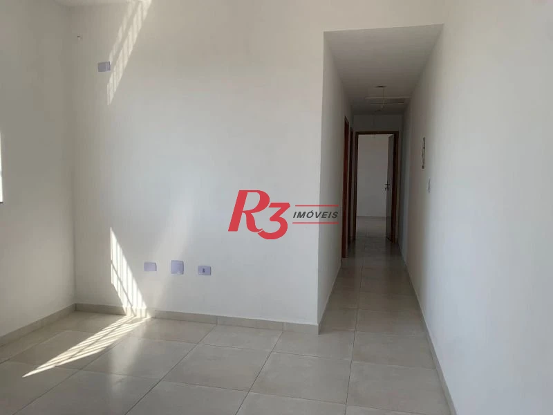 Casa com 2 dormitórios à venda, 72 m² por R$ 320.000,00 - Chico de Paula - Santos/SP