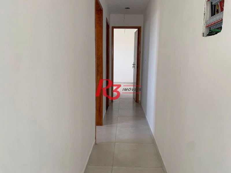 Casa com 2 dormitórios à venda, 72 m² por R$ 320.000,00 - Chico de Paula - Santos/SP