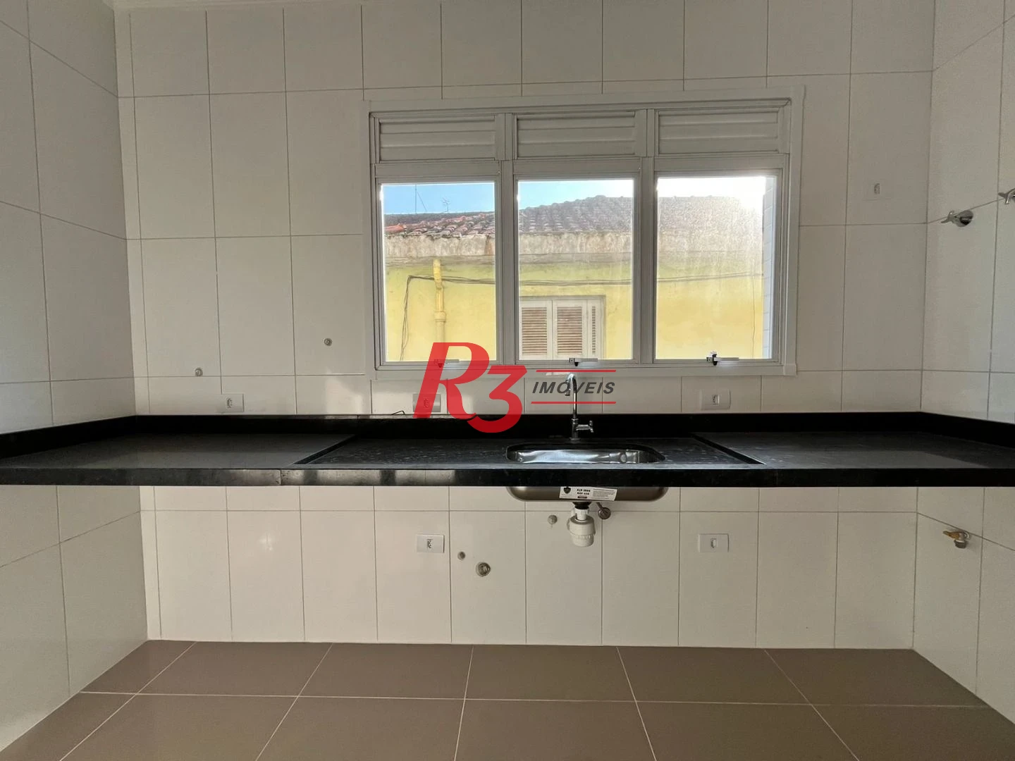 Village à venda, 103 m² por R$ 680.000,00 - Campo Grande - Santos/SP