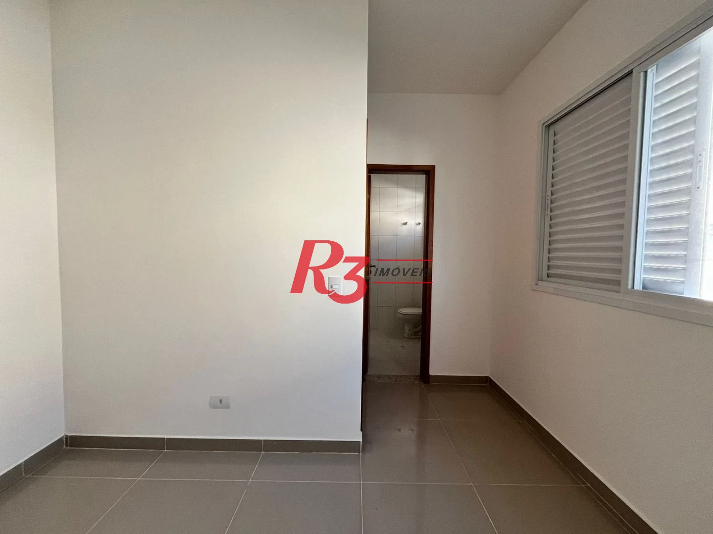 Village à venda, 103 m² por R$ 680.000,00 - Marapé - Santos/SP