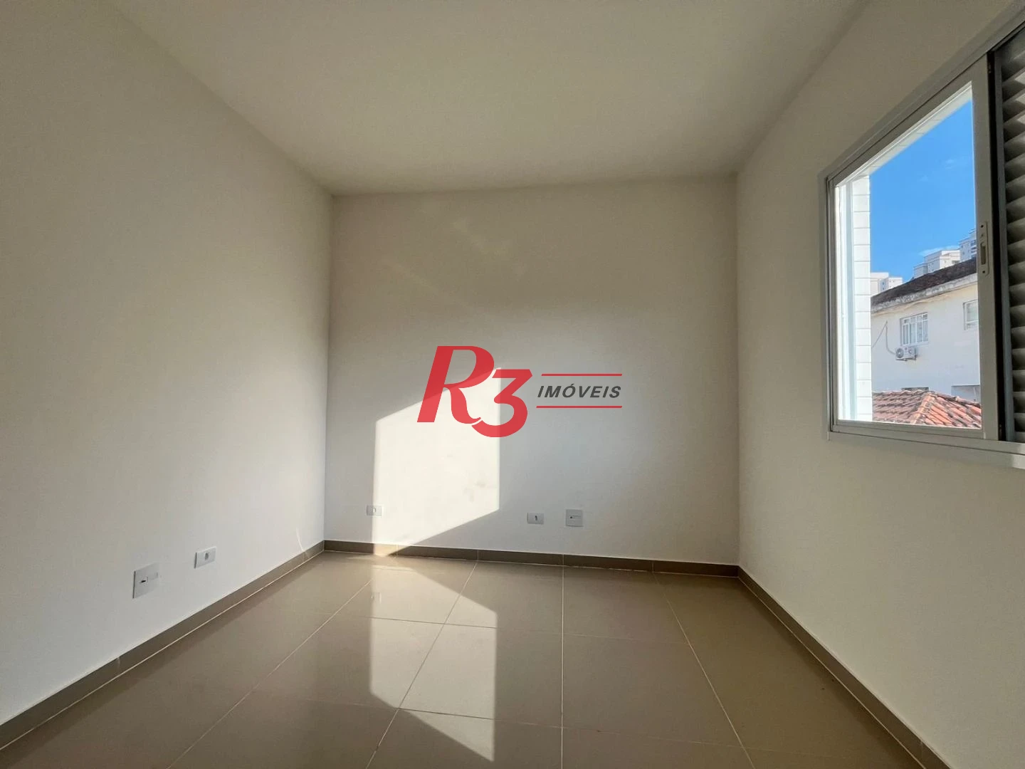 Village à venda, 103 m² por R$ 680.000,00 - Marapé - Santos/SP