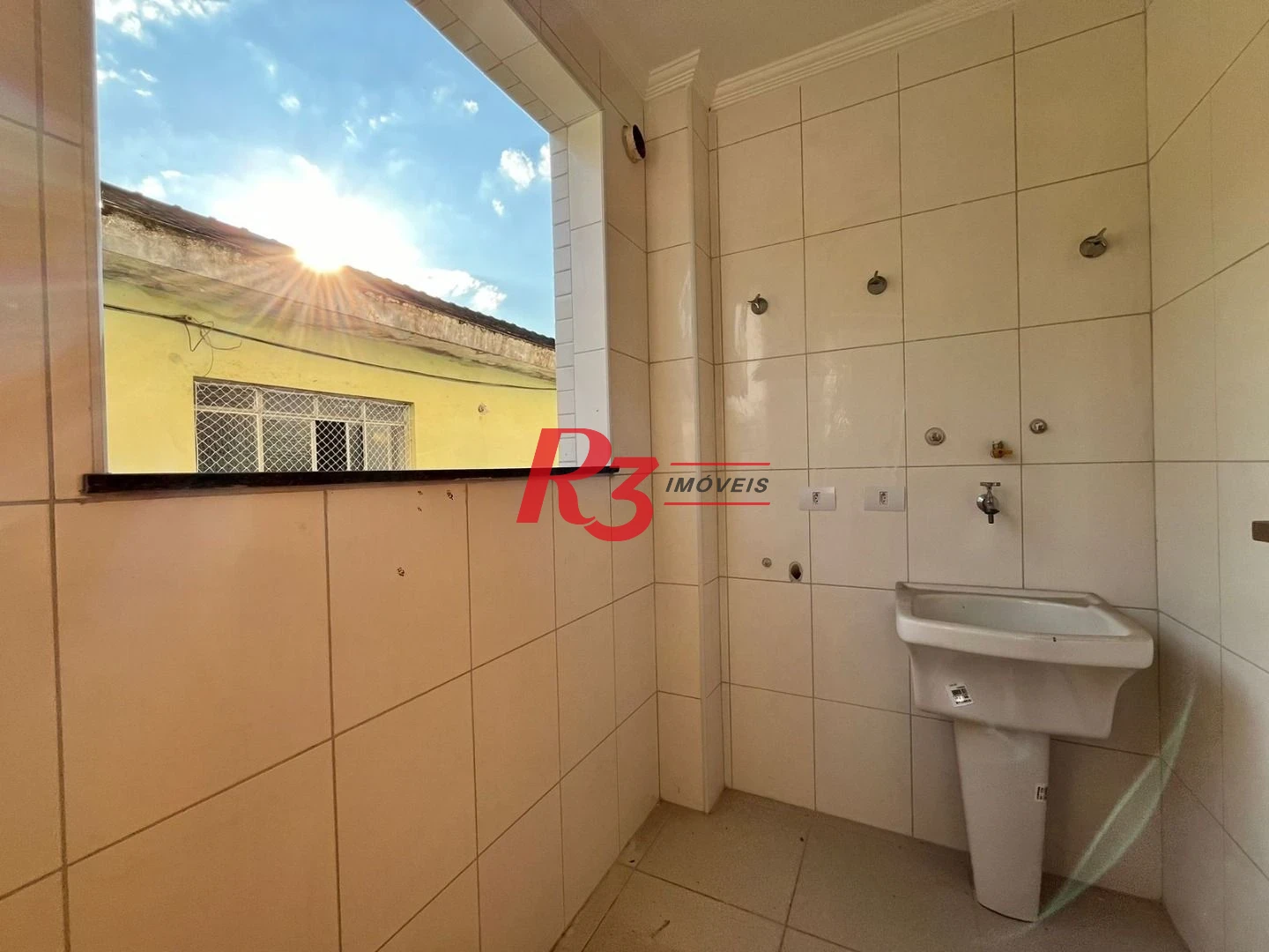 Village à venda, 103 m² por R$ 680.000,00 - Marapé - Santos/SP