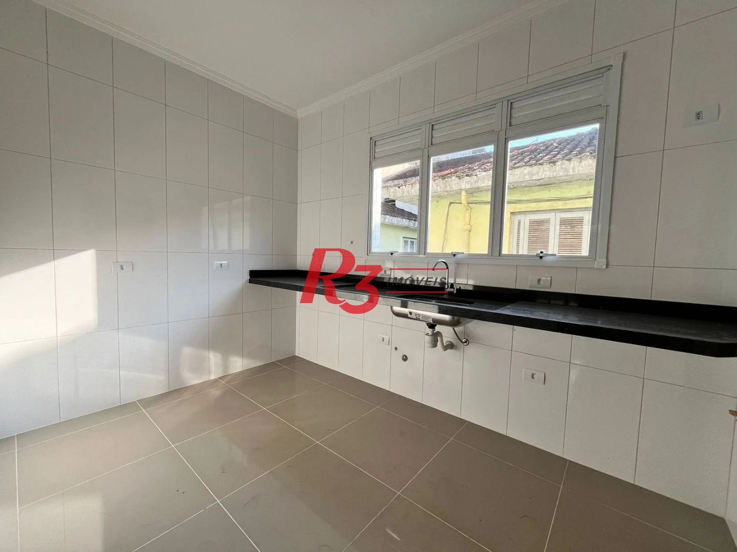 Village à venda, 103 m² por R$ 680.000,00 - Marapé - Santos/SP