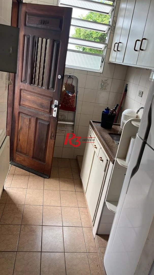 Kitnet com 1 dormitório para alugar, 32 m² por R$ 2.800,00/mês - Aparecida - Santos/SP