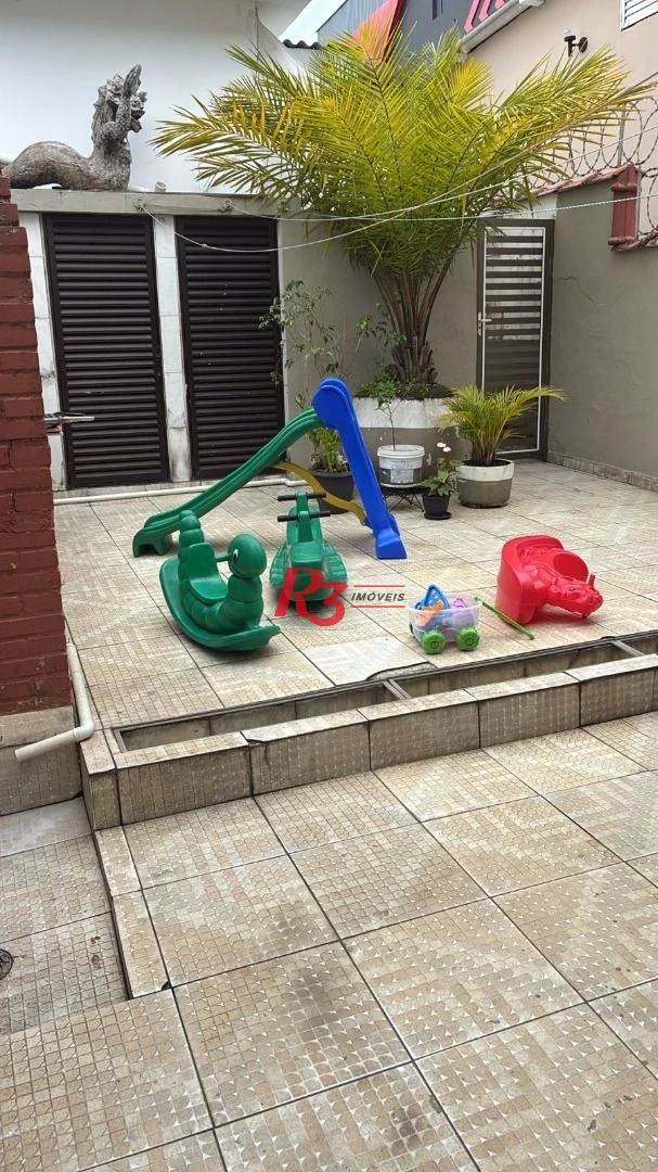 Casa à venda, 197 m² por R$ 730.000,00 - Vila Valença - São Vicente/SP