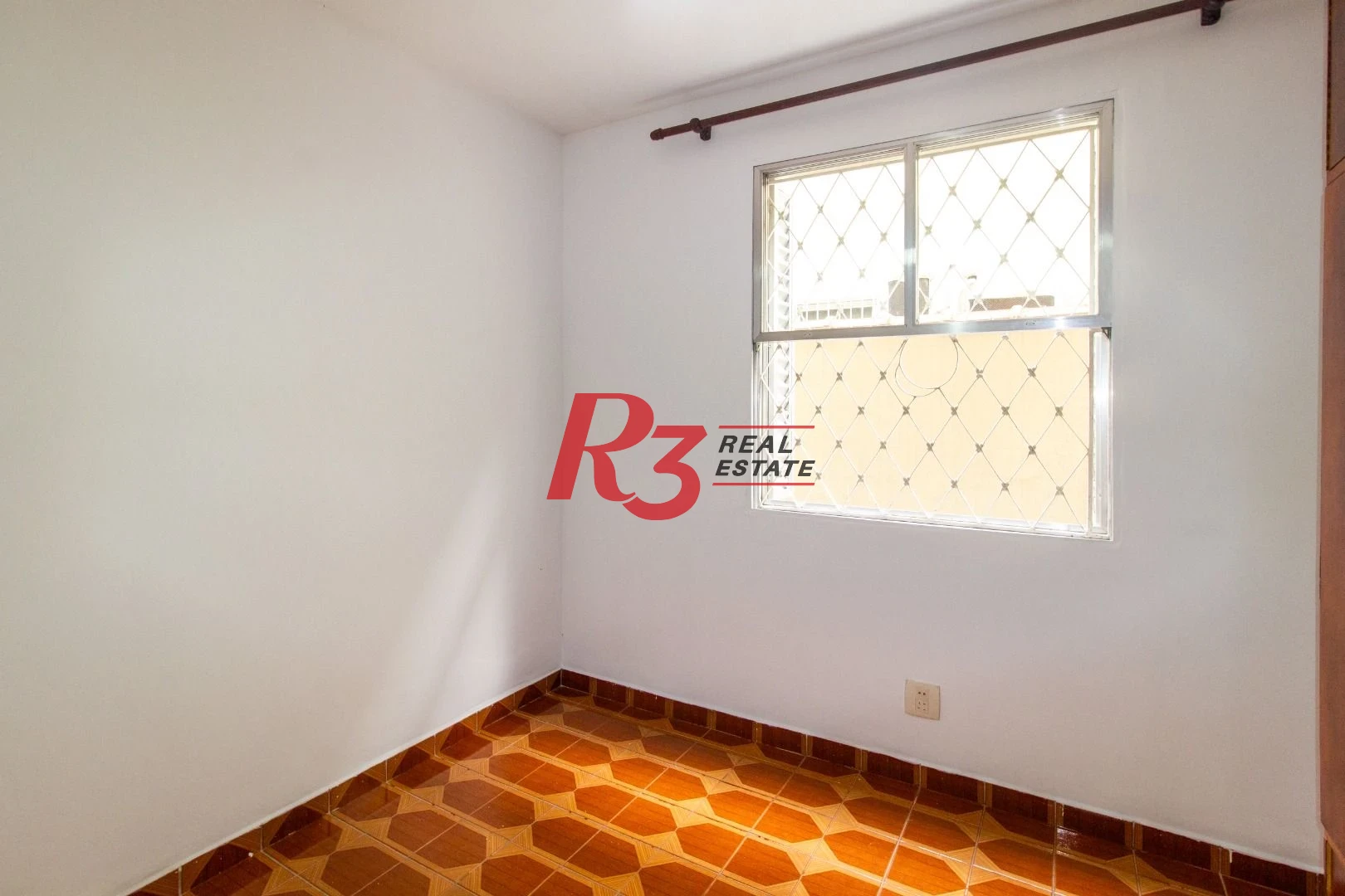 Apartamento com 2 dormitórios para alugar, 68 m² por R$ 3.000,00/mês - Vila Mathias - Santos/SP