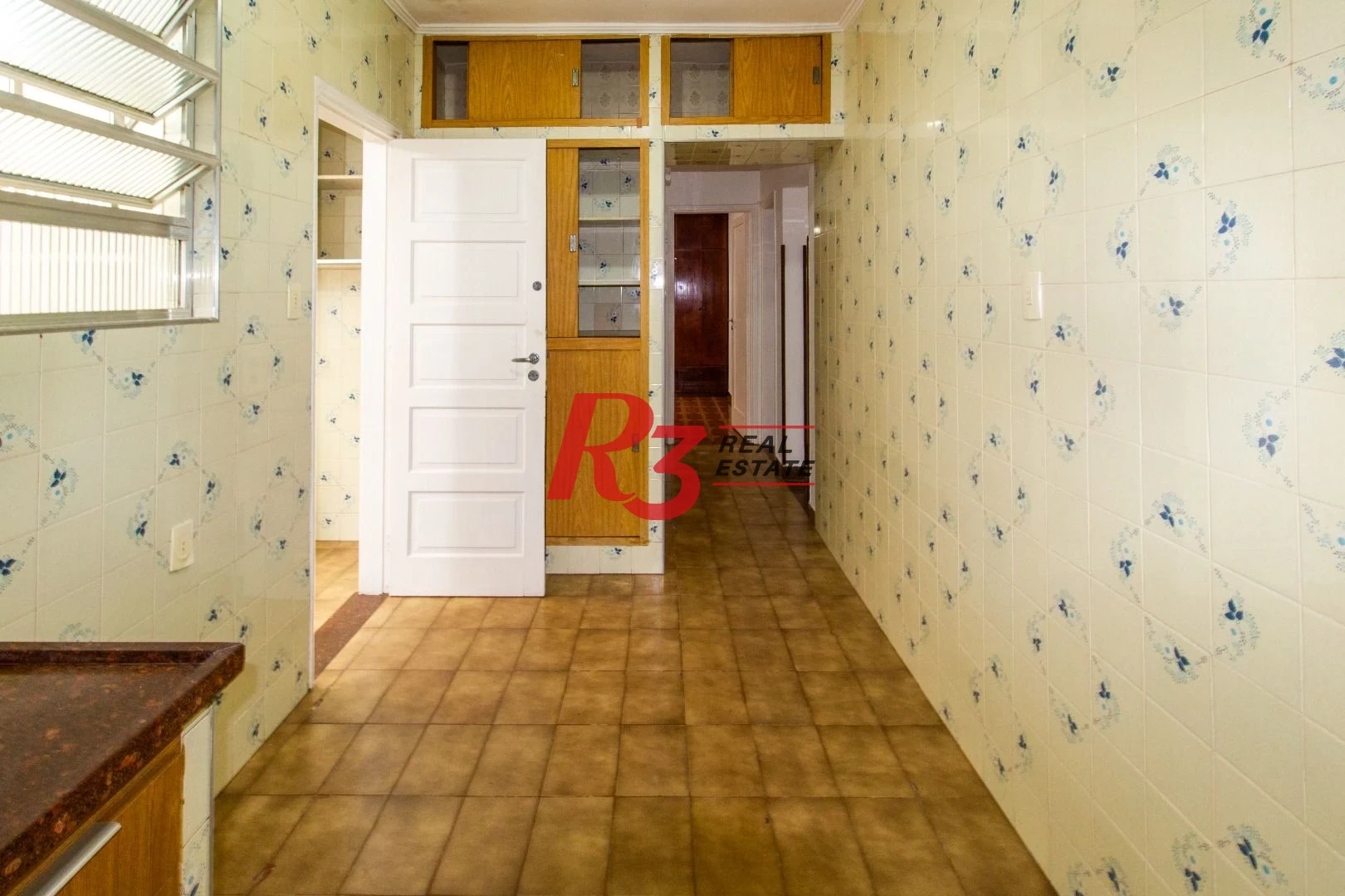 Apartamento com 2 dormitórios para alugar, 68 m² por R$ 3.000,00/mês - Vila Mathias - Santos/SP