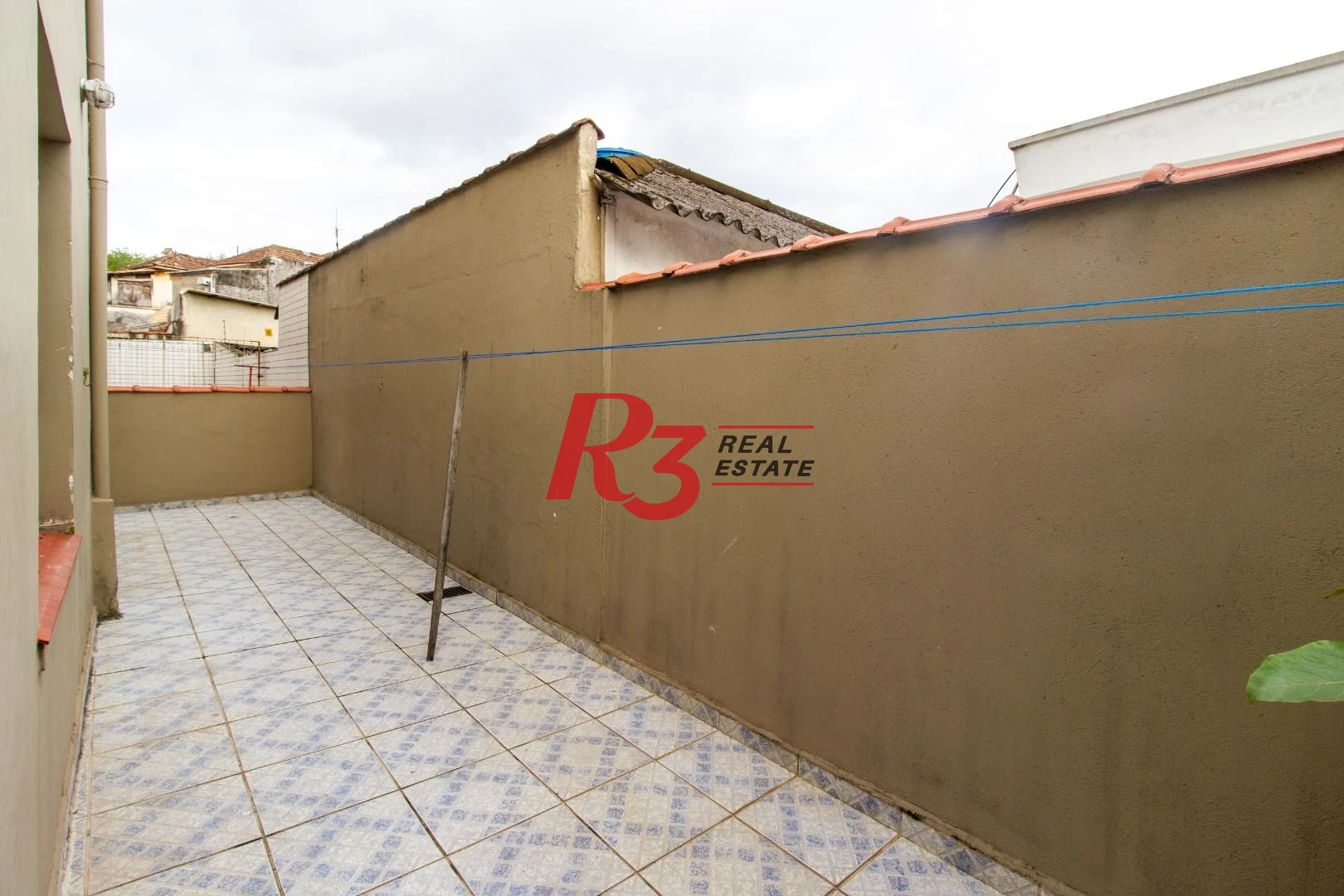 Apartamento com 2 dormitórios para alugar, 68 m² por R$ 3.000,00/mês - Vila Mathias - Santos/SP