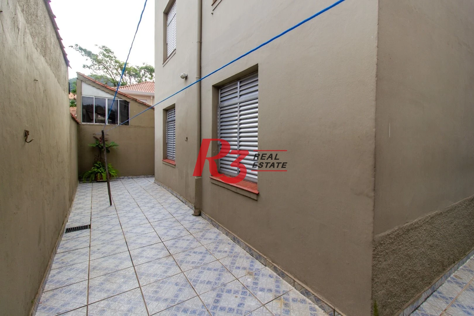 Apartamento com 2 dormitórios para alugar, 68 m² por R$ 3.000,00/mês - Vila Mathias - Santos/SP