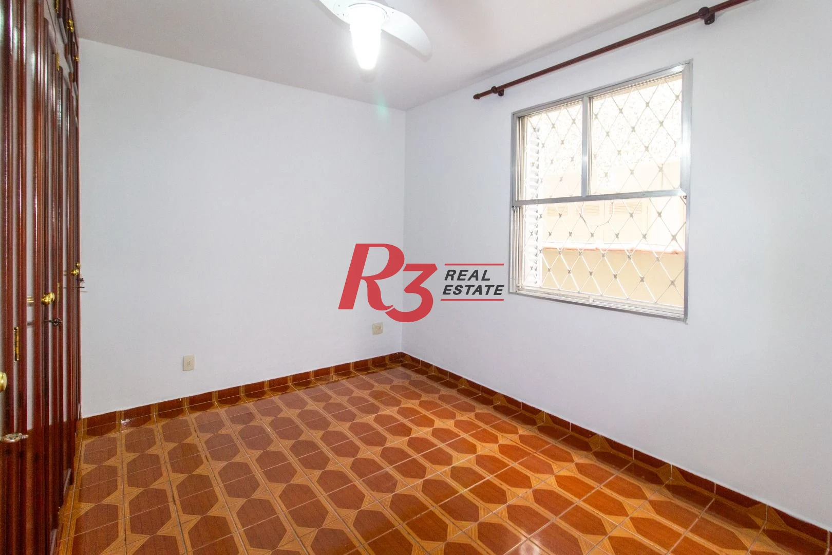 Apartamento com 2 dormitórios para alugar, 68 m² por R$ 3.000,00/mês - Vila Mathias - Santos/SP
