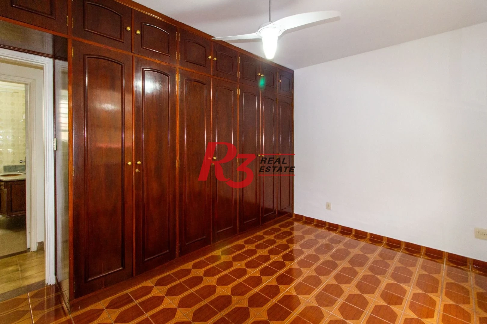 Apartamento com 2 dormitórios para alugar, 68 m² por R$ 3.000,00/mês - Vila Mathias - Santos/SP