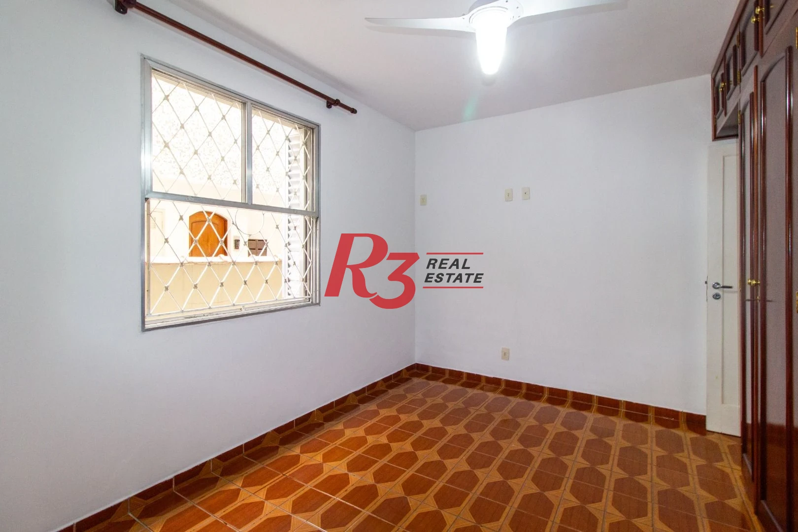 Apartamento com 2 dormitórios para alugar, 68 m² por R$ 3.000,00/mês - Vila Mathias - Santos/SP