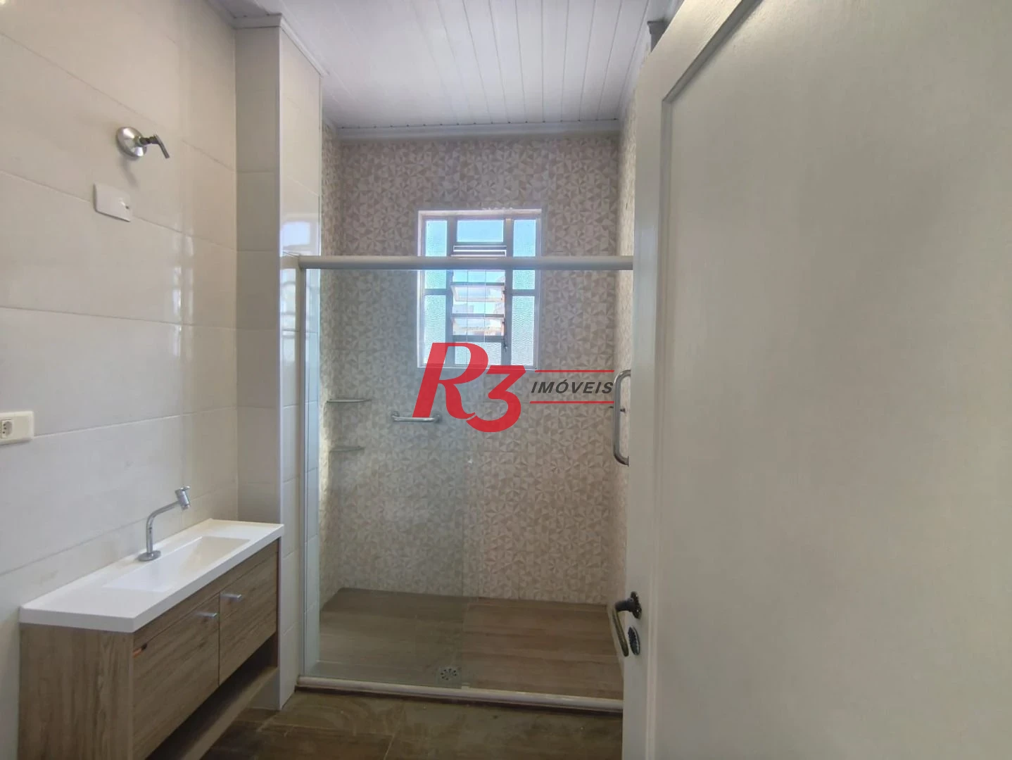 Apartamento com 2 dormitórios à venda, 132 m² por R$ 800.000,00 - Boqueirão - Santos/SP