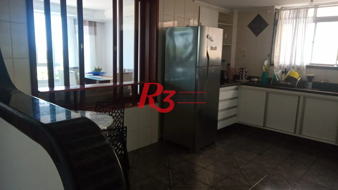 Apartamento com 3 dormitórios para alugar, 148 m² por R$ 8.982,40/mês - Pompéia - Santos/SP