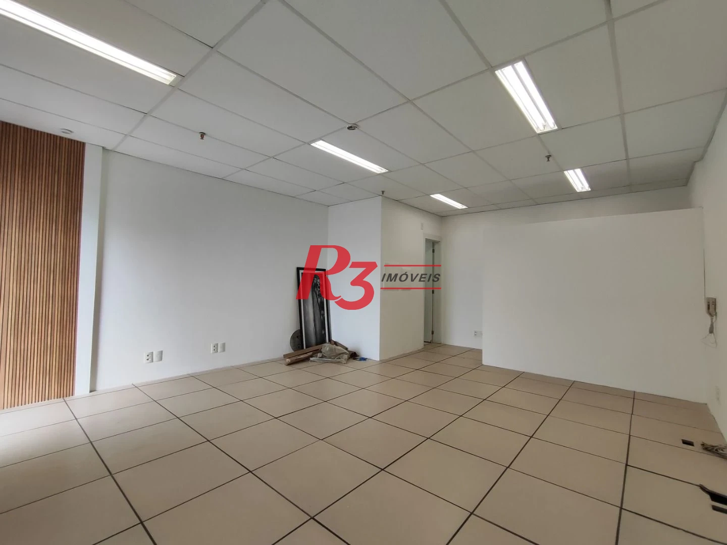 Sala à venda, 89 m² por R$ 320.000,00 - Valongo - Santos/SP