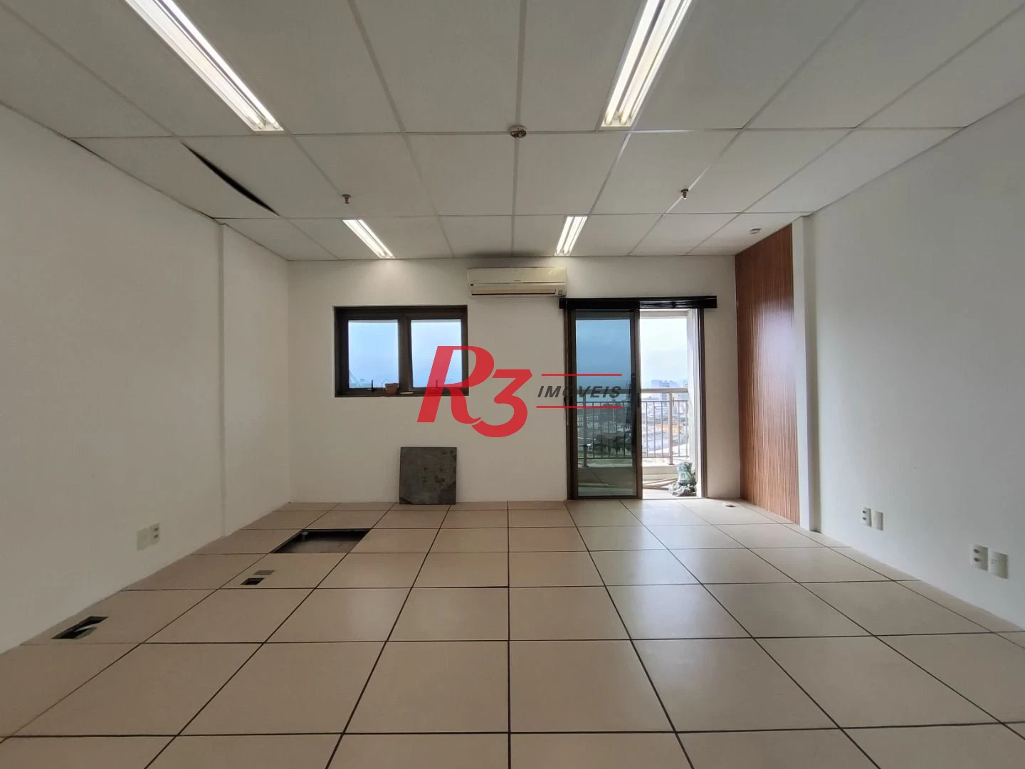 Sala à venda, 89 m² por R$ 320.000,00 - Valongo - Santos/SP
