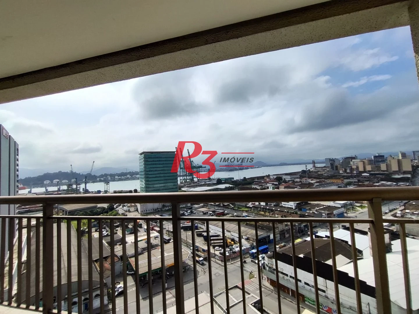 Sala à venda, 89 m² por R$ 320.000,00 - Valongo - Santos/SP