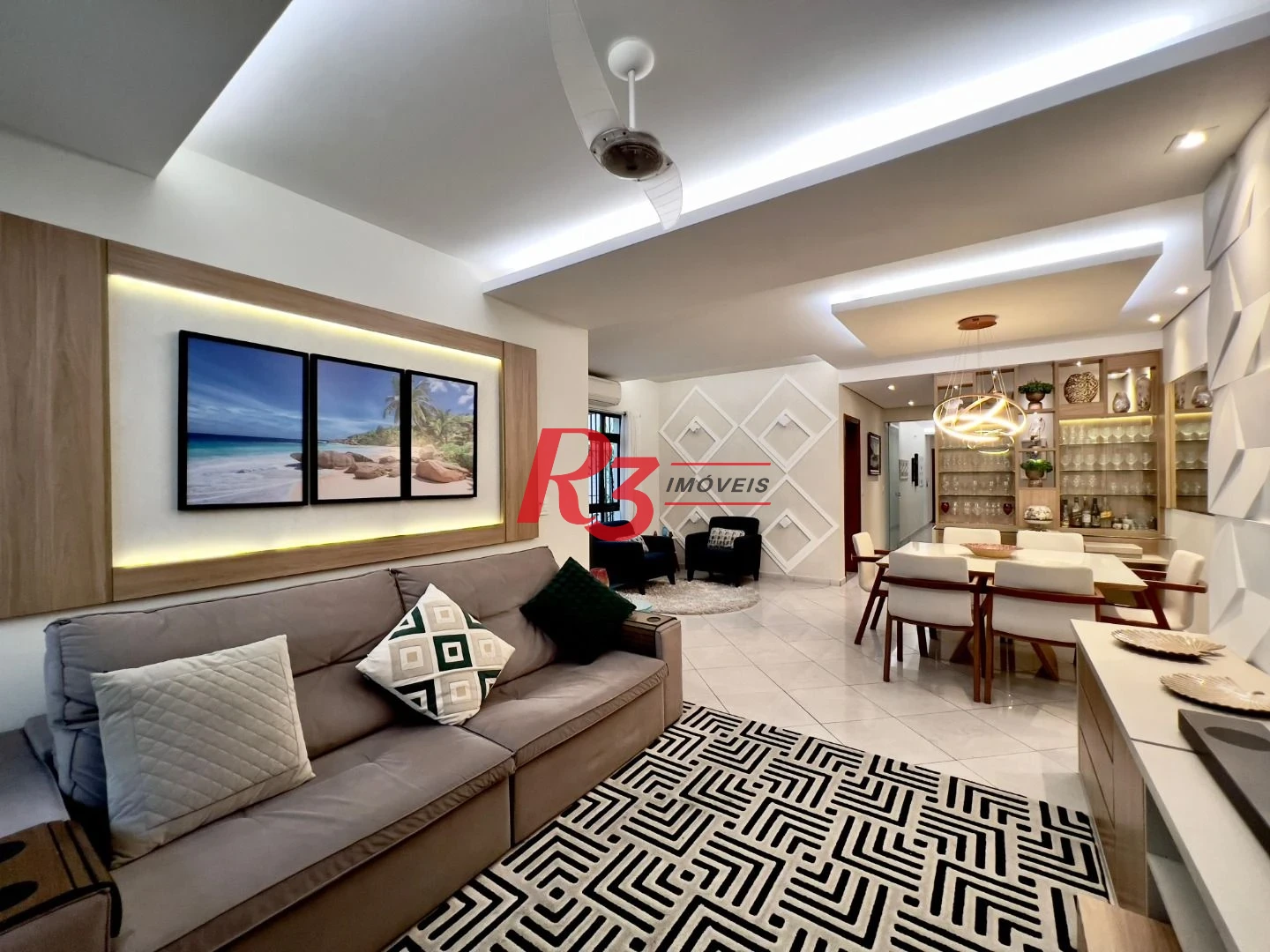 Casa com 3 dormitórios à venda, 182 m² por R$ 1.700.000,00 - Embaré - Santos/SP