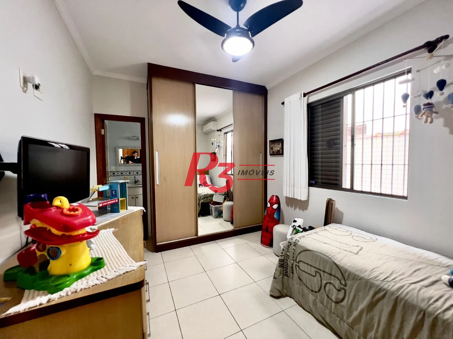 Casa com 3 dormitórios à venda, 182 m² por R$ 1.700.000,00 - Embaré - Santos/SP