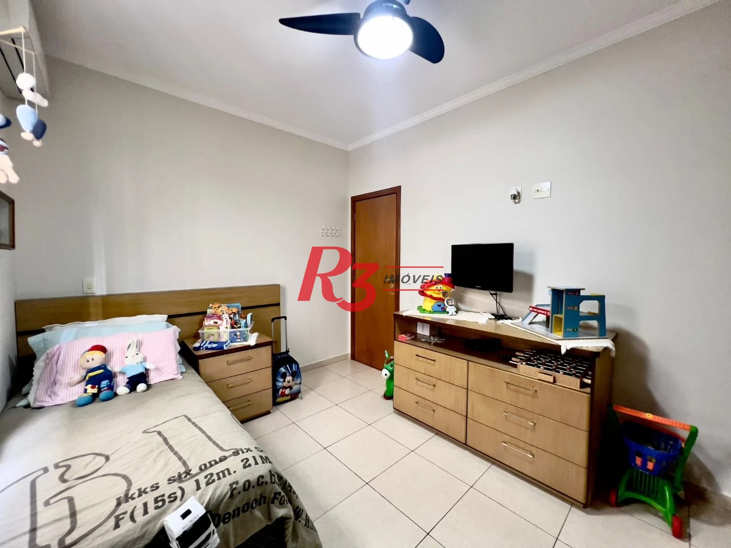 Casa com 3 dormitórios à venda, 182 m² por R$ 1.700.000,00 - Embaré - Santos/SP