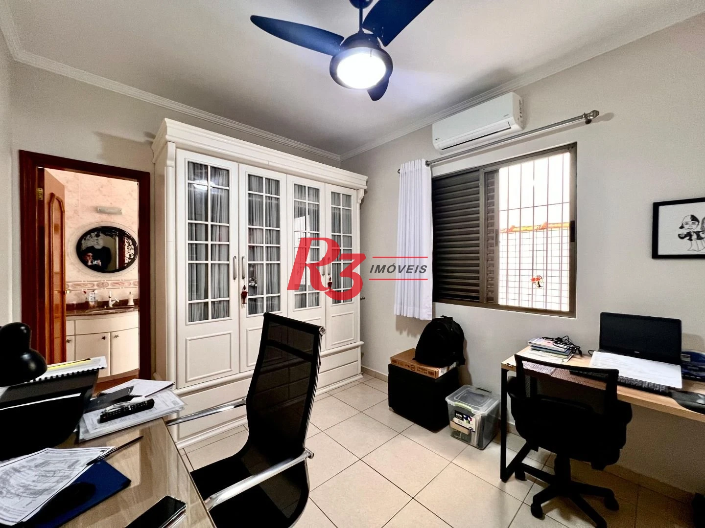 Casa com 3 dormitórios à venda, 182 m² por R$ 1.700.000,00 - Embaré - Santos/SP