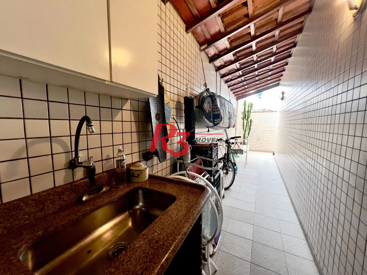 Casa com 3 dormitórios à venda, 182 m² por R$ 1.700.000,00 - Embaré - Santos/SP