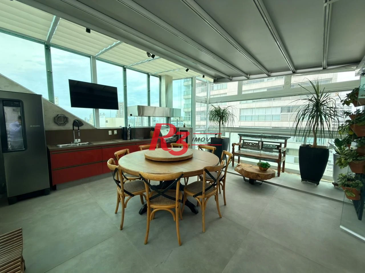 Cobertura com 4 dormitórios à venda, 242 m² por R$ 5.500.000,00 - Gonzaga - Santos/SP