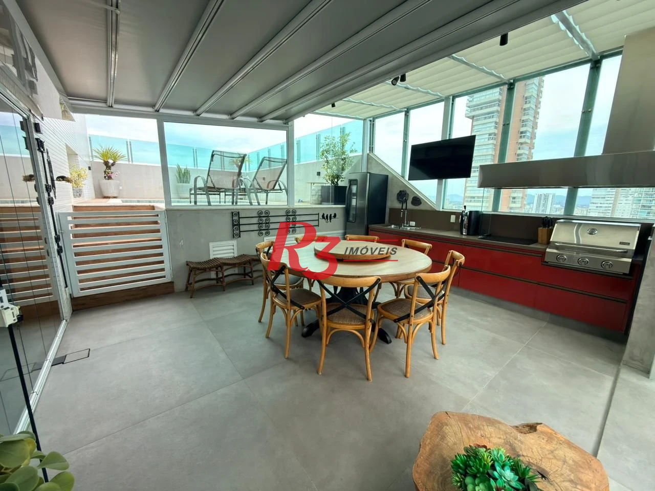 Cobertura com 4 dormitórios à venda, 242 m² por R$ 5.500.000,00 - Gonzaga - Santos/SP