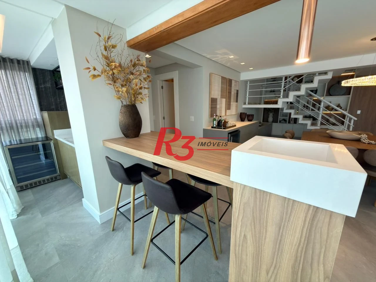 Cobertura com 4 dormitórios à venda, 242 m² por R$ 5.500.000,00 - Gonzaga - Santos/SP