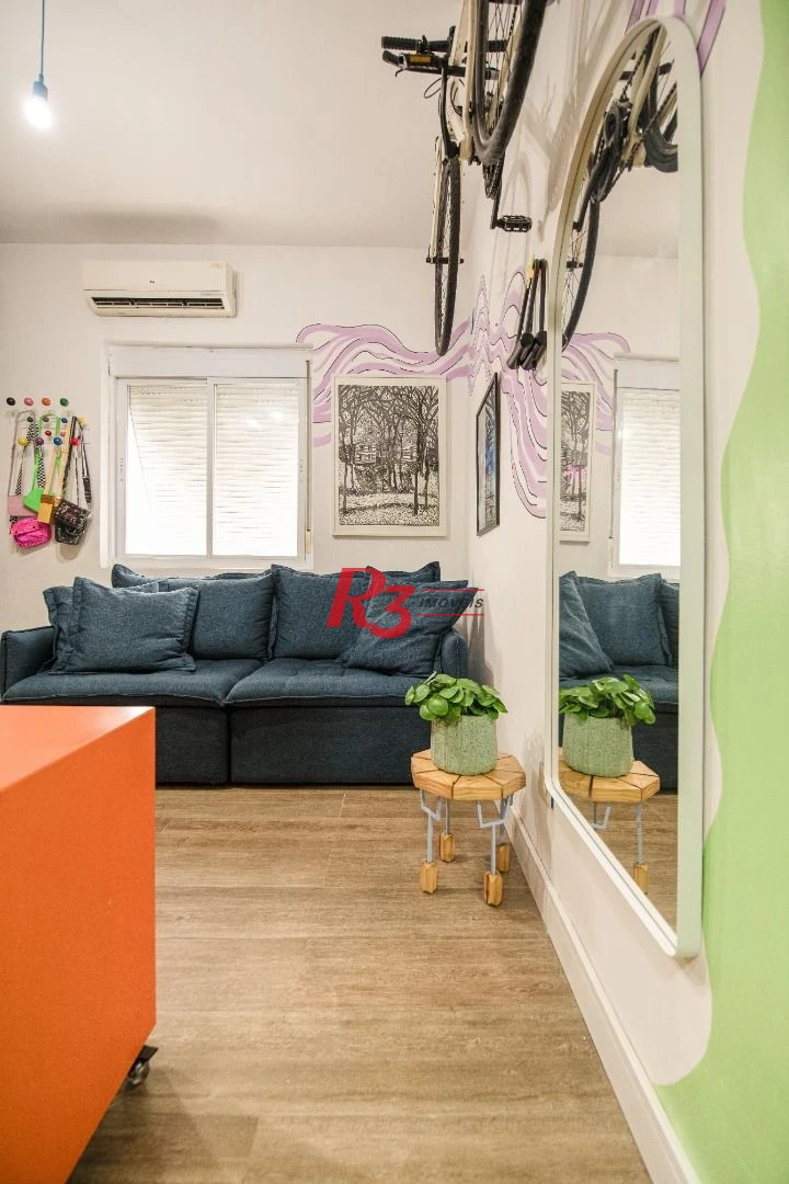 Kitnet com 1 dormitório à venda, 27 m² por R$ 295.000,00 - Embaré - Santos/SP