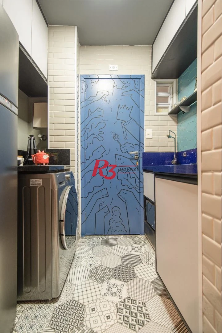 Kitnet com 1 dormitório à venda, 27 m² por R$ 295.000,00 - Embaré - Santos/SP