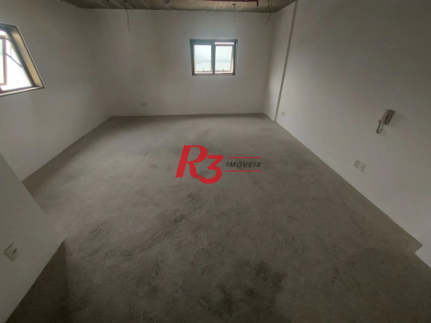 Sala à venda, 43 m² por R$ 390.000,00 - Valongo - Santos/SP