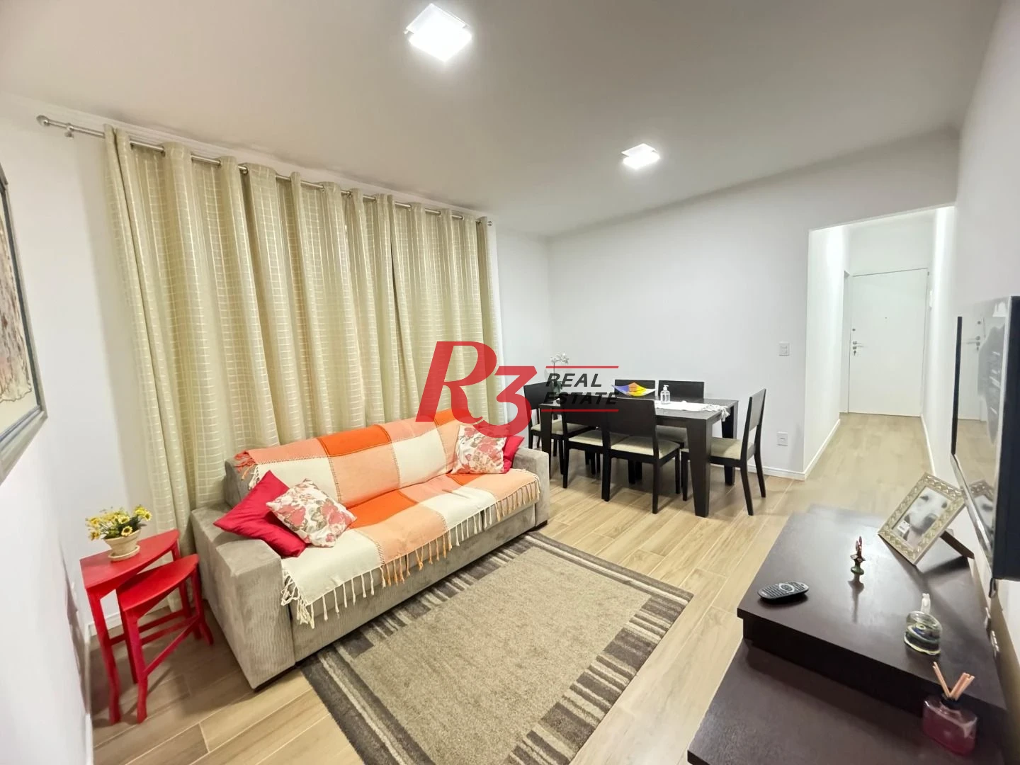Apartamento com 1 dormitório à venda, 55 m² por R$ 360.000,00 - Boa Vista - São Vicente/SP