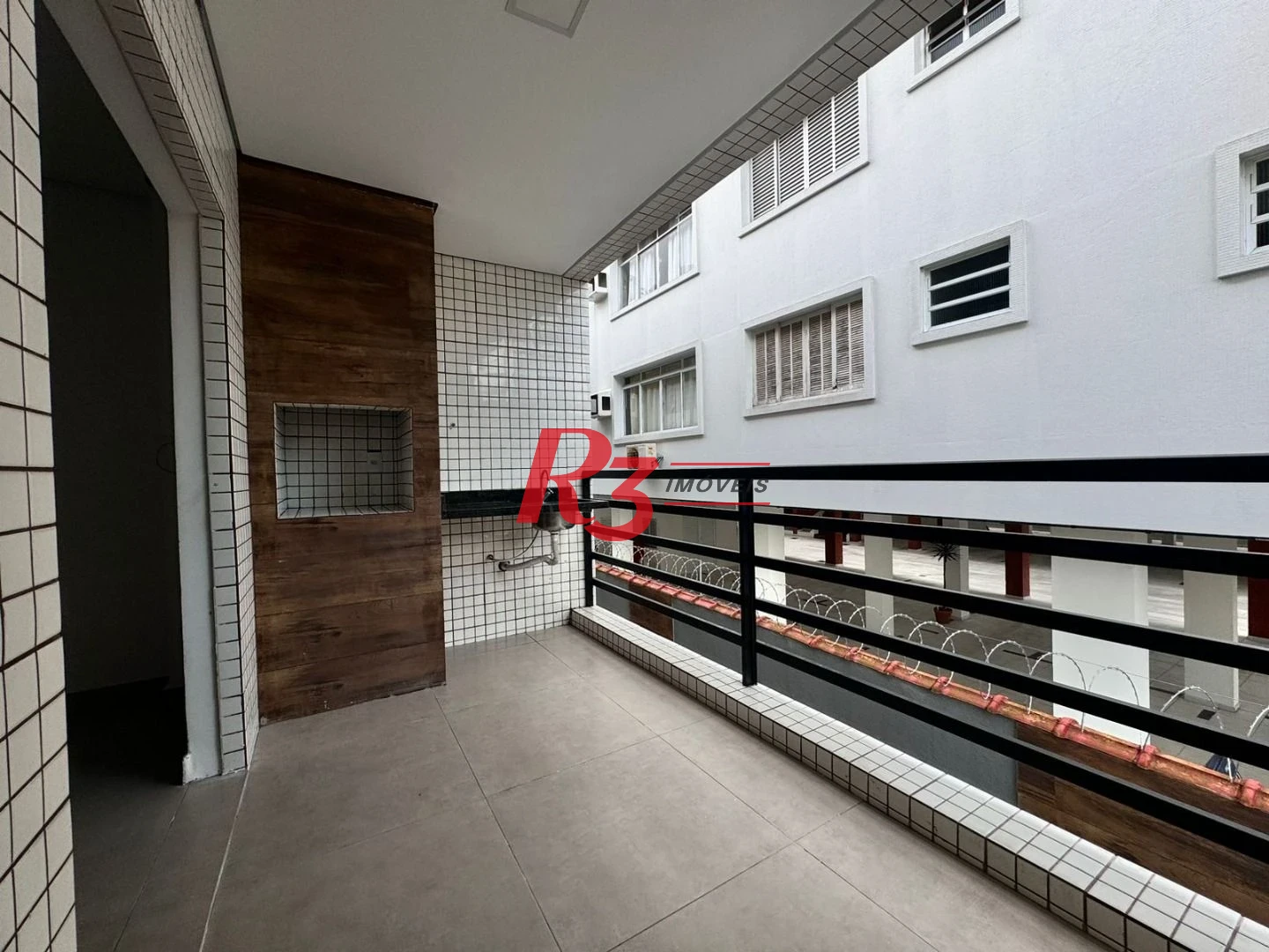 Sobrado com 3 dormitórios à venda, 140 m² por R$ 890.000,00 - Balneário Cidade Atlântica - Guarujá/SP