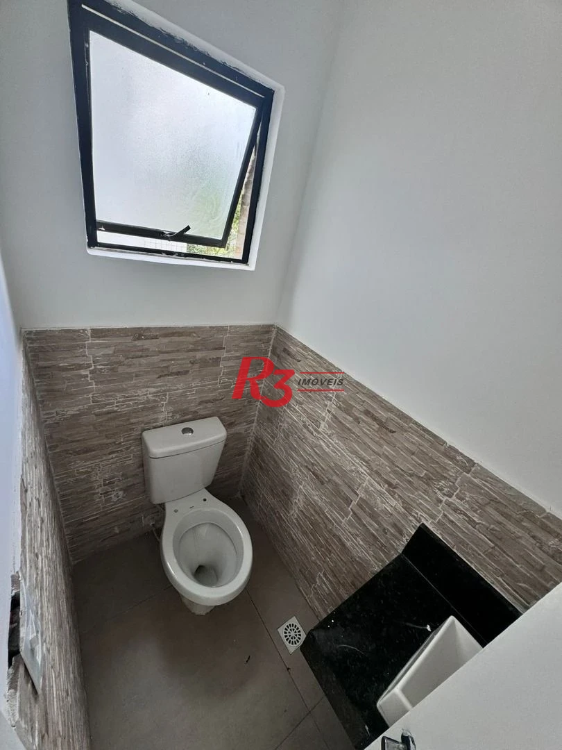 Sobrado com 3 dormitórios à venda, 140 m² por R$ 890.000,00 - Balneário Cidade Atlântica - Guarujá/SP