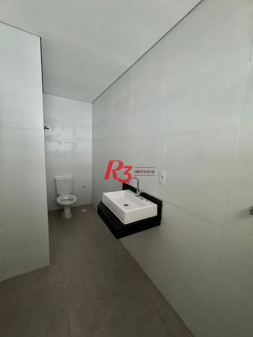 Sobrado com 3 dormitórios à venda, 140 m² por R$ 890.000,00 - Balneário Cidade Atlântica - Guarujá/SP